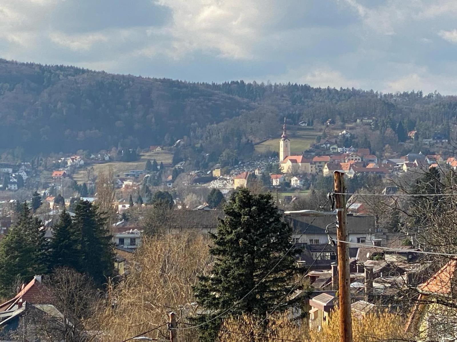 Schoenes Apartment Mit Aussicht Ueber Graz Zewnętrze zdjęcie